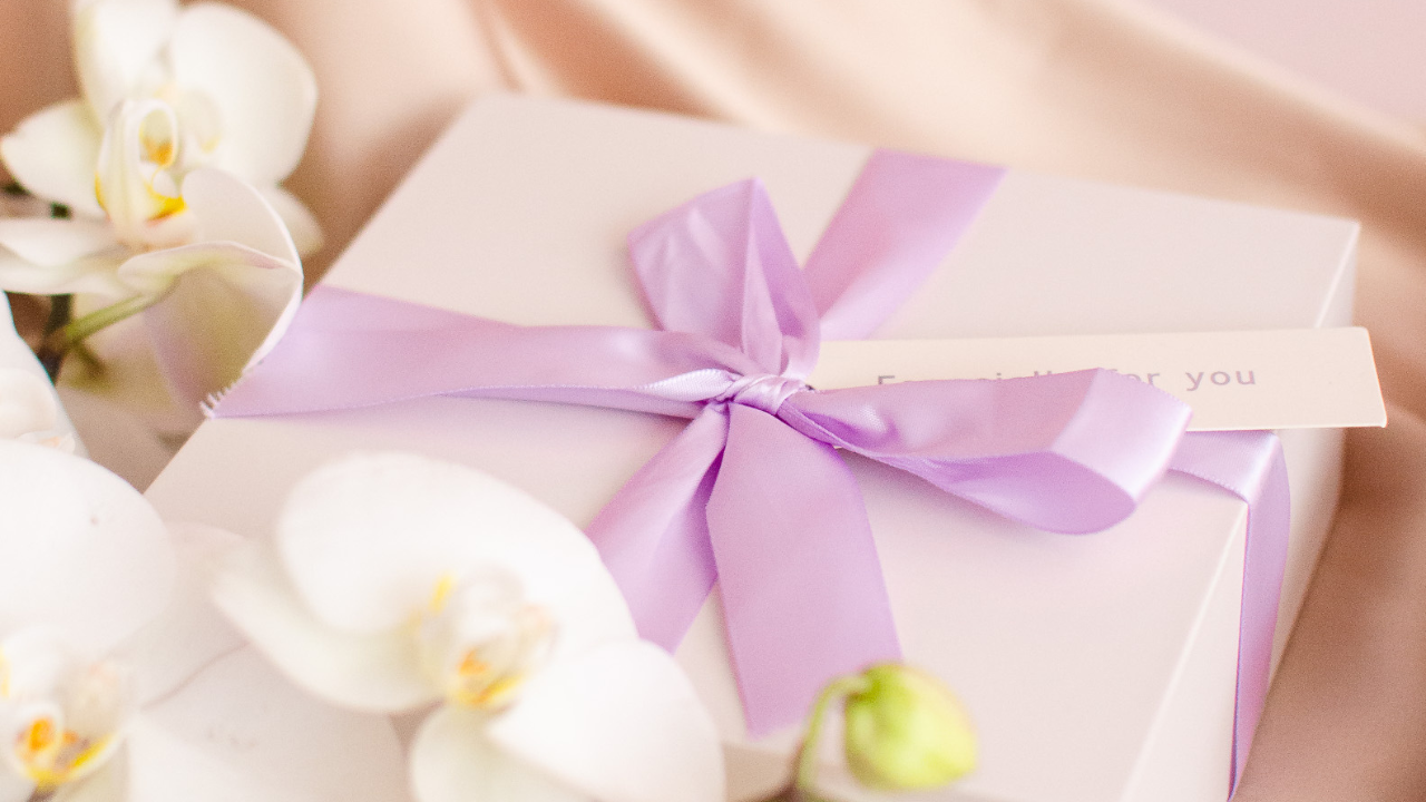 Gift ideas for her